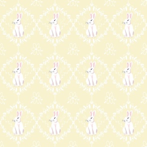 Lapin blanc diamond on yellow