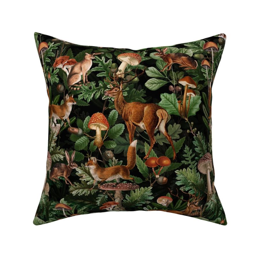 HOME_GOOD_SQUARE_THROW_PILLOW