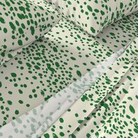 Dots in warm emerald