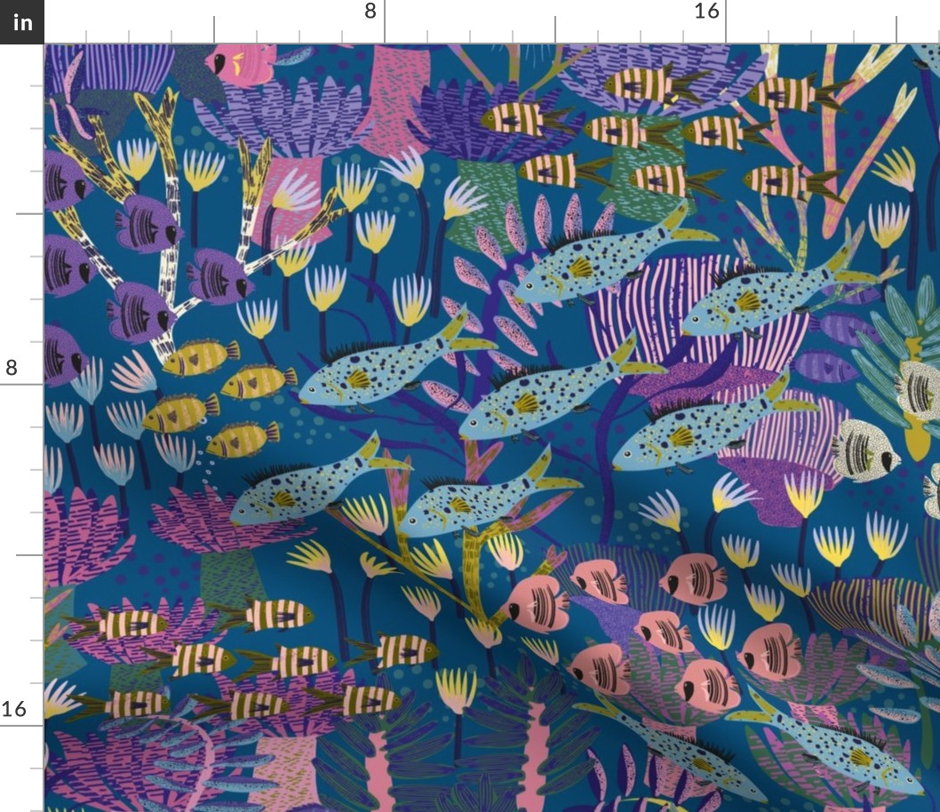 Bohemian fishes (24") - Shoals of tropical fish and coral in a reef in this colorful sea life inspired design