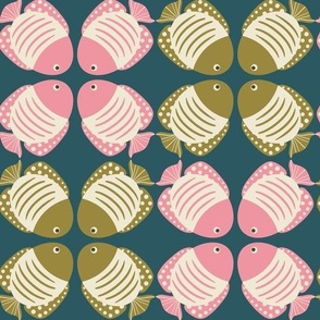 Fish tile green and pink