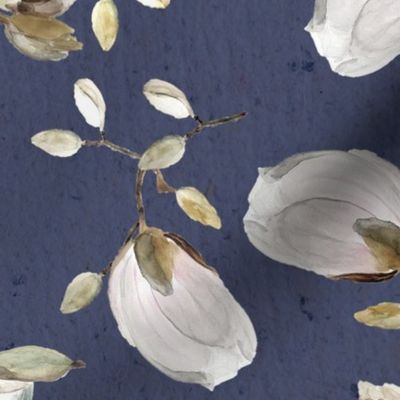 Large white flowers on navy blue / floral 