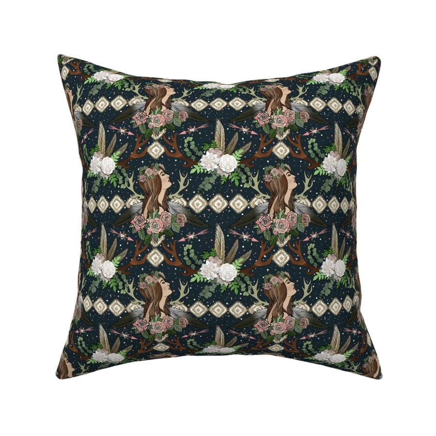 HOME_GOOD_SQUARE_THROW_PILLOW