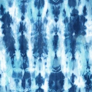 Light Blue and Navy Tie-Dye Pattern