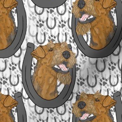 Airedale Terrier horseshoe portraits