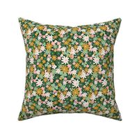 shamrock ditsy floral - green