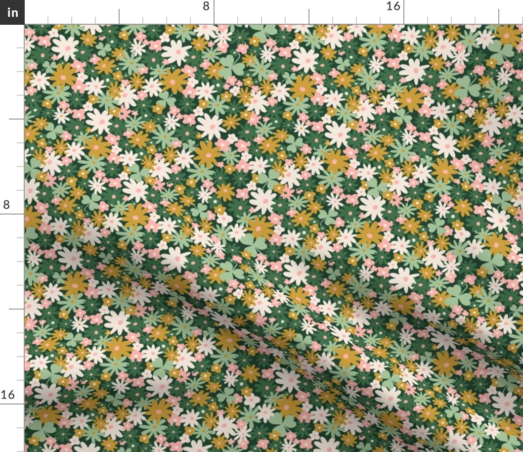 shamrock ditsy floral - green