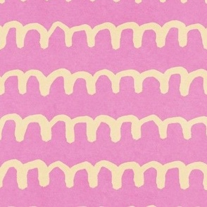 Wavy_Stripes_-_Pink__Cream_-_Medium