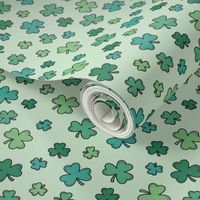 (S Scale) St. Patrick's Day Retro Shamrocks2