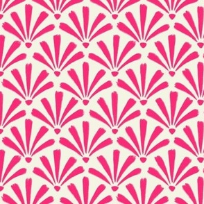 Painted scallop shells pink