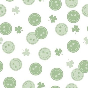 St Patrick's day Retro Smiley Face Lucky Smiles