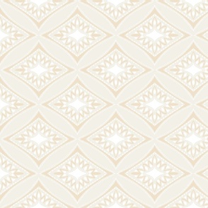 Java Diamonds in Warm Cream - Large