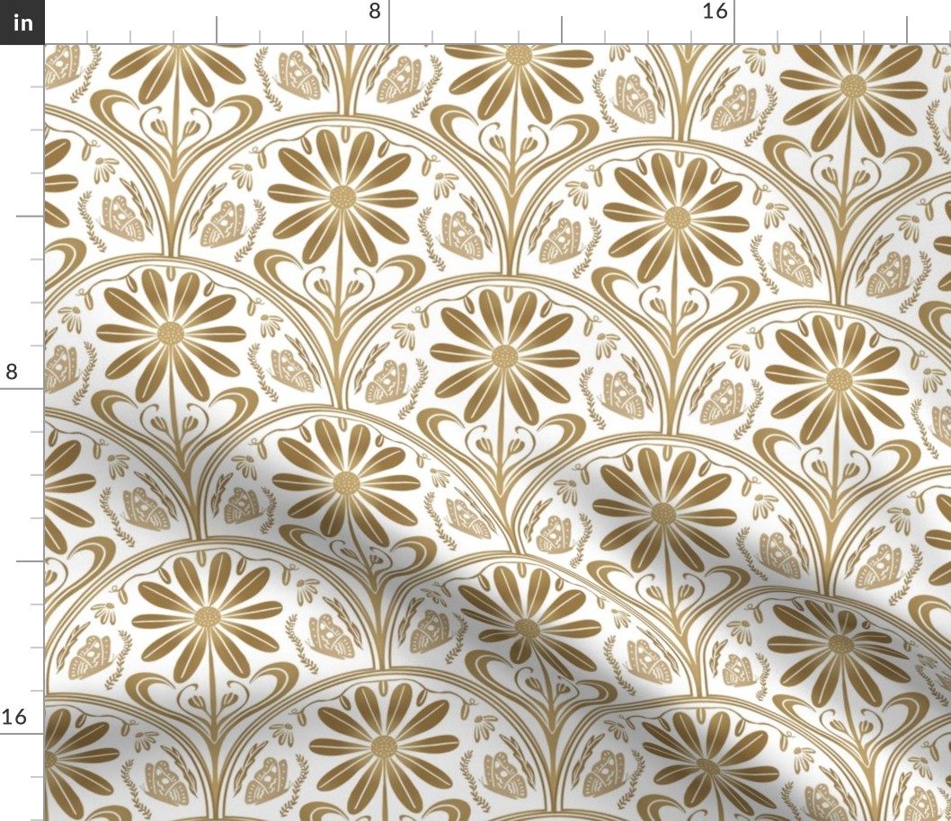 Deco daisy scallops in white and gold