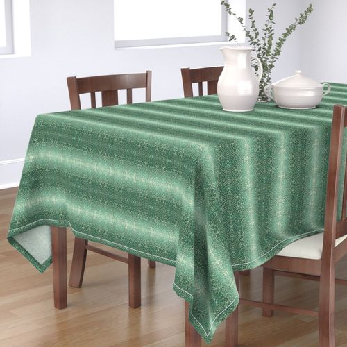 HOME_GOOD_RECTANGULAR_TABLE_CLOTH