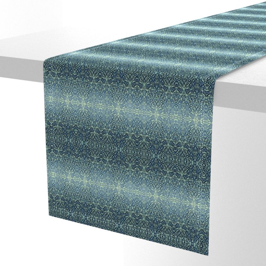 HOME_GOOD_TABLE_RUNNER