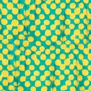 paint dot checkerboard - yellow on green