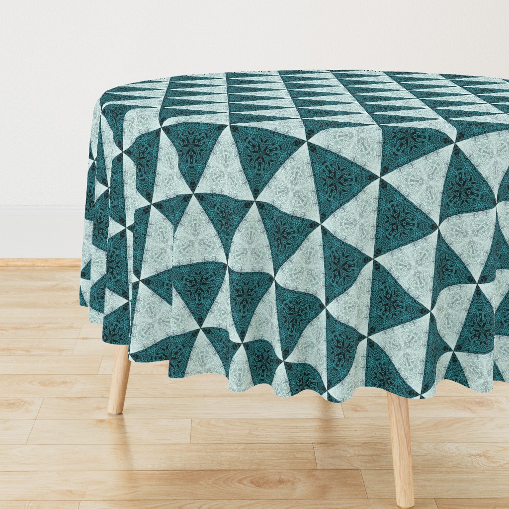 Quilters Turquoise Triangles- 6in horiz