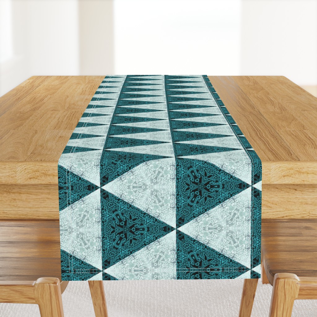 Quilters Turquoise Triangles- 6in horiz