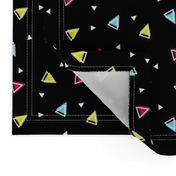 Memphis inspired triangles pattern | Black Background