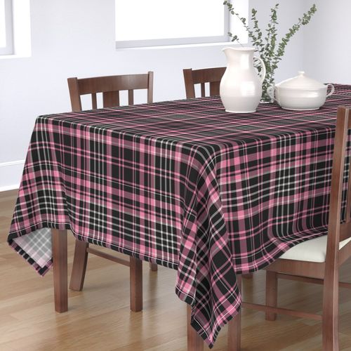 HOME_GOOD_RECTANGULAR_TABLE_CLOTH