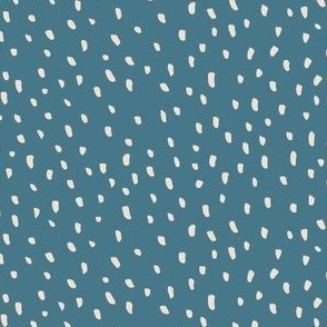 Medium // Scattered Seeds: Dashes & Dots Blender - Moroccan Blue