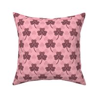 Celtic Shamrock (candy pink small scale)  