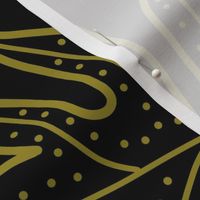 Large Lauae Fern gold outline on black