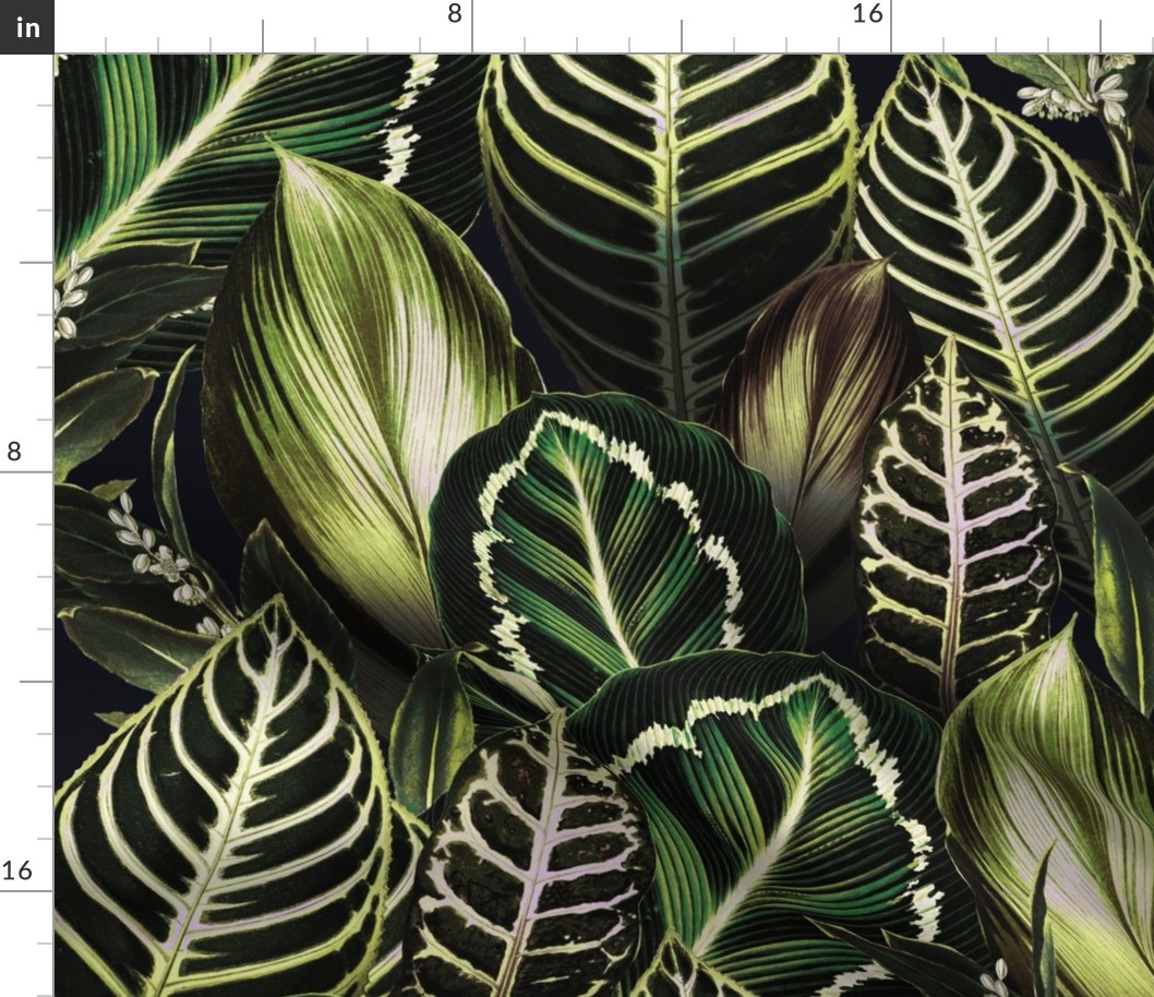 Green Exotic Foliage Pattern