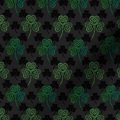 Celtic Shamrock (dark green tiny scale)   