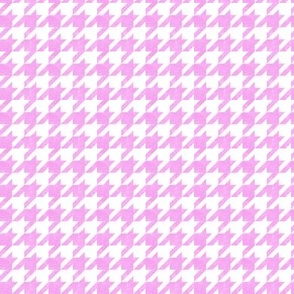 Small Pink and White Houndstooth Check