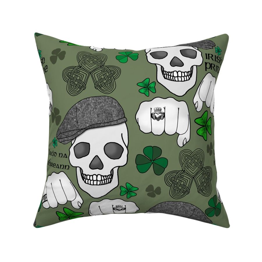 HOME_GOOD_SQUARE_THROW_PILLOW