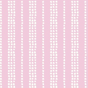 relaxed stripes/pink background