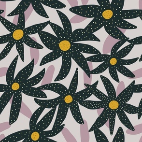 BIG BLACK FREACKLED  FLOWER PATTERN