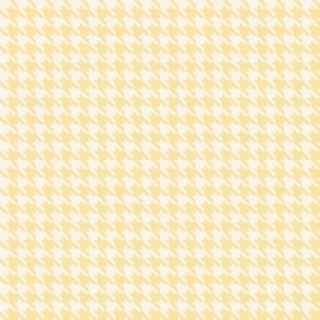 Small Houndstooth in yellow pastel preppy 90s fashion