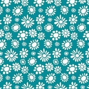 Fun little flowers in turquoise