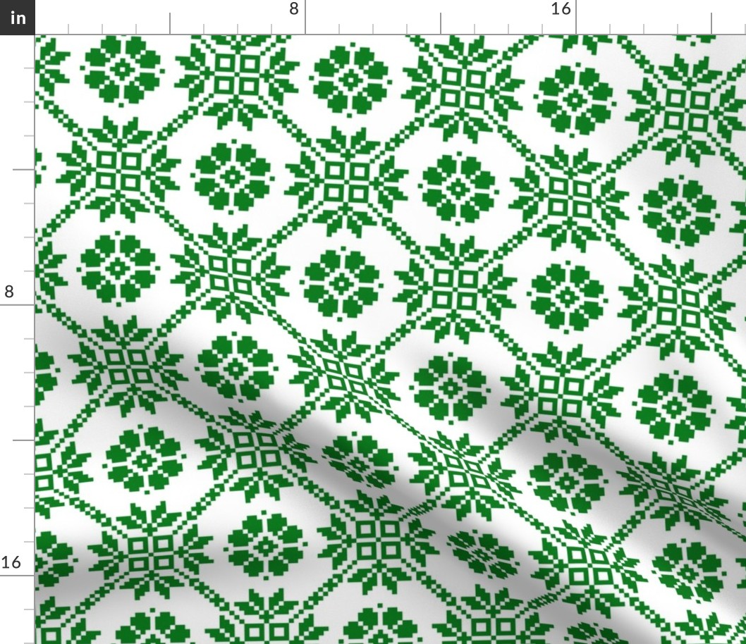 Green and white Latvian star, nordic traditional pattern medium scale