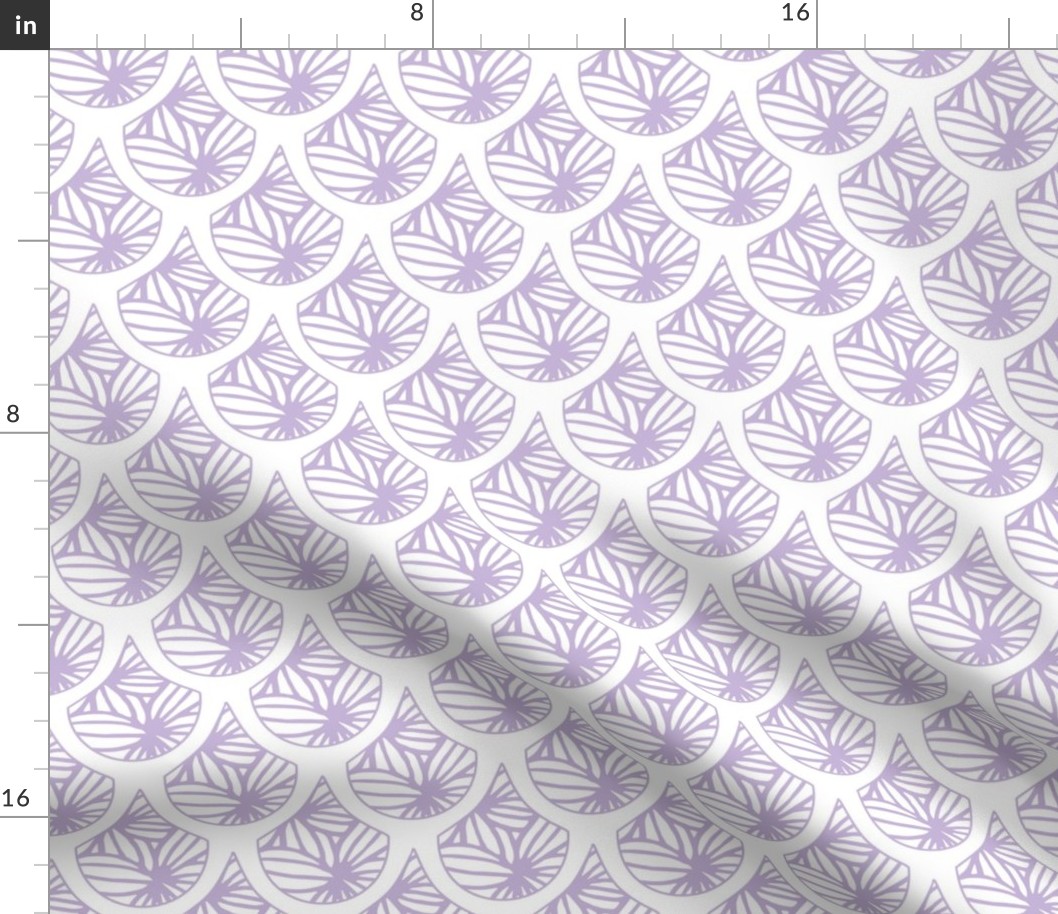 Botanical Scallop Lilac medium