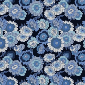 Vintage Wallpaper Flowers in Blue tonals- Navy background