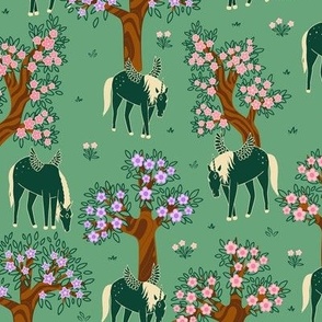 mystical-unicorn-and-foxes-collection_green_filler5_2000