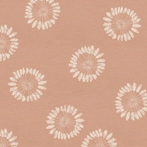 Boho circle palm fronds in dusty pink for preppy wallpaper