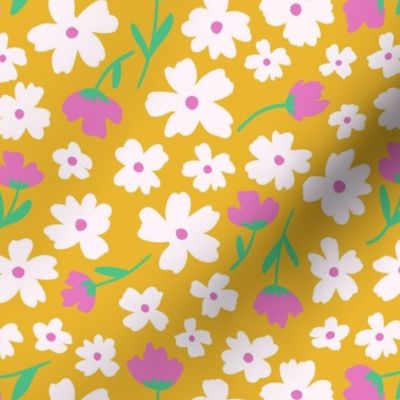 Ditsy Daisies  on Yellow - Large