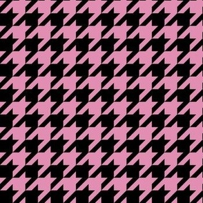 Houndstooth pink and black minimalist pattern