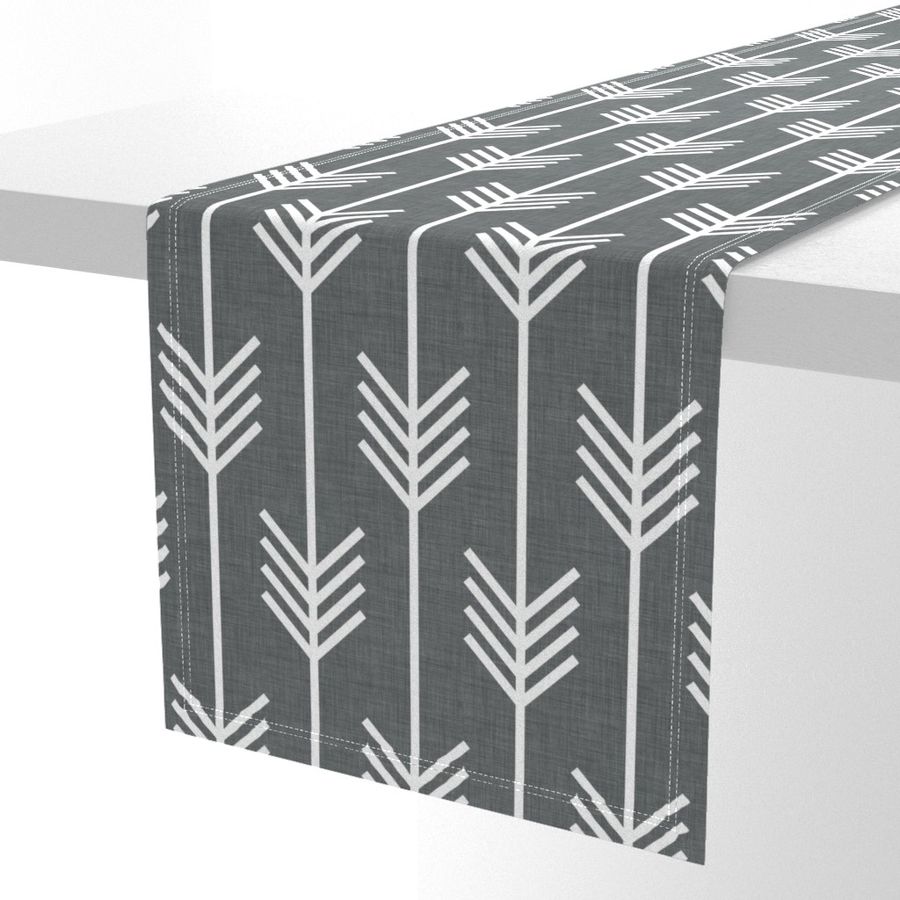 HOME_GOOD_TABLE_RUNNER