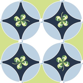 interlocking circles with lucky clover green and light blue | large