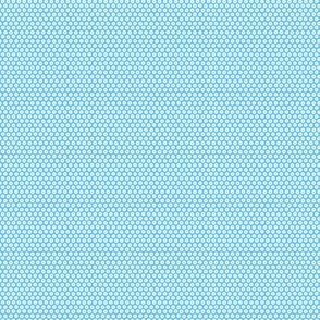 Shibori polka dots: Japanese Resist Dyeing in Pattern Design (Light Blue, White)