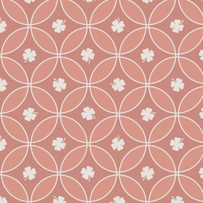 Overlapping circles with lucky clover dusty melon | medium