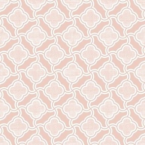 Quattro - Pale Dogwood Pink & White - 4in