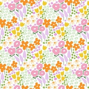 Bright Bold Floral Small, Light