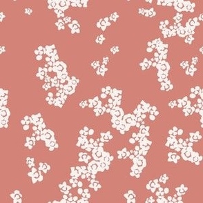 Peach Ditsy Floral (6" Fabric / 4.5" Wallpaper)