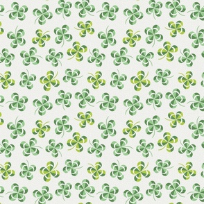 green lucky clover on light gray | small